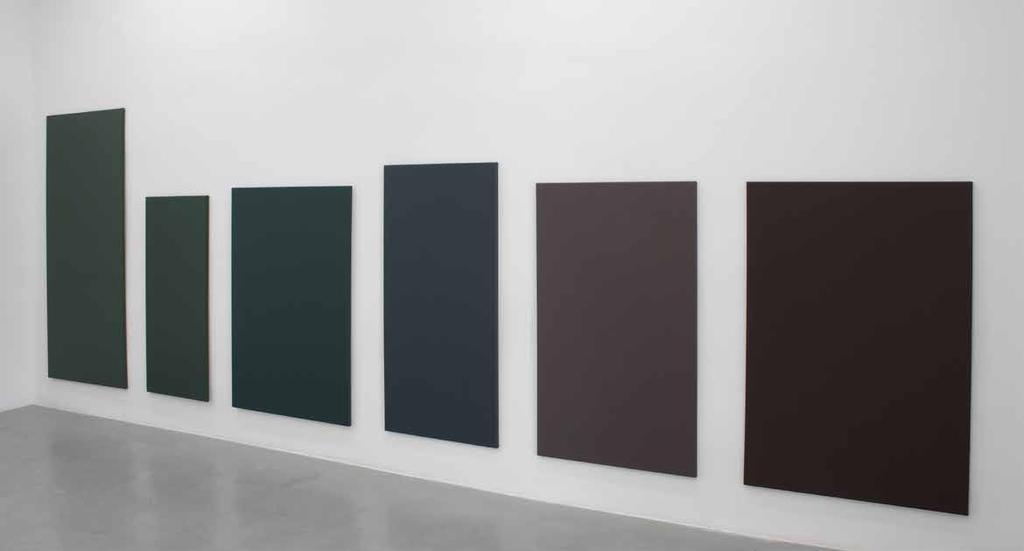 2009, České Budějovice, Dům umění, Until The Morning Comes ONE NEVER CAN TELL, 2009, 12 obrazů, akryl na plátně Obrazy byly namalovány barvou vzniklou smícháním všech tub z běžně dostupných sad