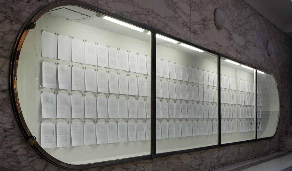 2013, Praha, Galerie Fredinanda Baumanna, Myšlenky moderních sochařů MYŠLENKY MODERNÍCH SOCHAŘŮ, 2013, xerox, kresba modrou propiskou, kancelářský papír, formát A4, 302 ks Všechny stránky knihy