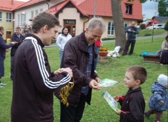 HLAVNÍ VEDOUCÍ: Jana Wewiórková POMOCNÍ VEDOUCÍ: Roman Glajcar, Aleš Klus, Daniel Klus, Ben Mrozek, Marek Roman, Luboš Tomiczek, Radek Wewiórka Nejlepšími momenty bylo, když jsme mohli vidět, že děti