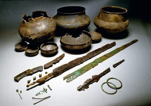 Aus den spätlatènezeitlichen Fundplätzen in Böhmen sind diese Objekte in hoher Zahl bekannt.