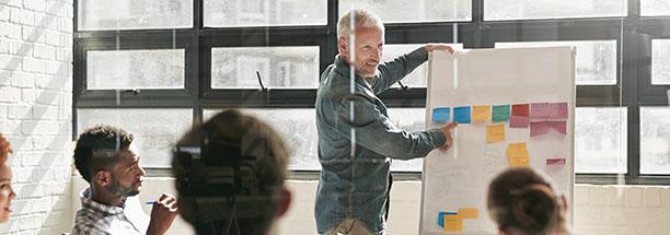 O ETICKÉM KODEXU Úvod Účelem tohoto etického kodexu je poskytovat rady všem zaměstnancům, vedoucím a ředitelům společnosti Vertiv po celém světě o tom, jak podnikáme.