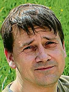 Autor ve spolupráci s pracovníky Městského muzea vytvoří dohromady asi třicet modelů hradů, klášterů a dalších památek v měřítku 1 : 50.
