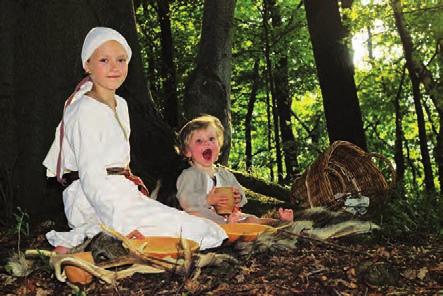Vstup na tuto akci je zdarma. Ing. Milan Daňa starosta obce Liptál Lovecká družina Jagāri střetávaly i mísily.