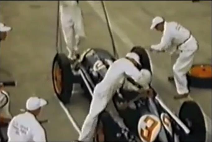 Video F1 pit stop Formule: https://www.youtube.com/watch?v=co_ju5uupz0 Daikiri: https://www.