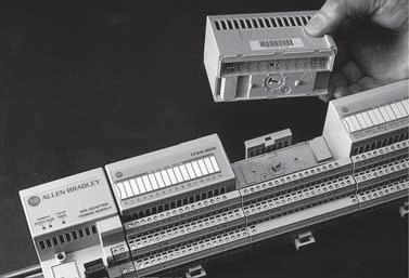 Distribuované vstupy/výstupy Distribuované vstupy a výstupy 1794 FLEX TM I/O FLEX TM I/O je kompaktní, modulární systém vstupů/výstupů navazujících na zařízení jako například svorkovnice či