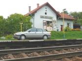 Vnútorné technologické zariadenie stavadla, ale aj udržujúci zamestnanci budú umiestnení v prestavaných priestoroch jestvujúceho skladu.