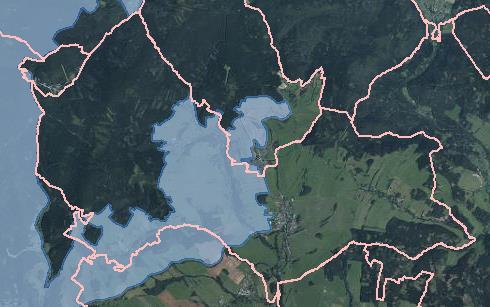 Prostorové detaily polohy hranice katastru obce ve vztahu k hranicím lokalit soustavy Natura 2000 jsou k dispozici na Obr.8. Všechny čtyři posuzované plochy se nachází na území PO Jeseníky.