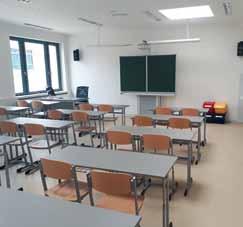 Jejich zručnost prověřila chůze po laně, střelba ze vzduchovky a hádanky.
