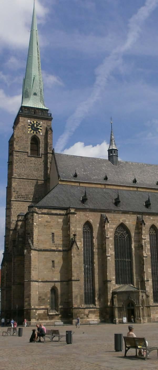 Plzeňský kraj I Výroční zpráva 2016 nomické výkonnosti města Plzně, která dle odhadů vytváří téměř dvě třetiny celkového hrubého domácího produktu Plzeňského kraje.