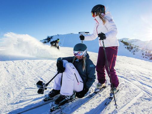 SALZBURGER SPORTWELT 2017/18 2017/18 SCHLADMING- DACHSTEIN RADOSŤ Z LYŽOVAČKY BEZ HRANÍC /Georg Knaus RODINNÝ RAJ Región je skutočným hitom pre celú rodinu.