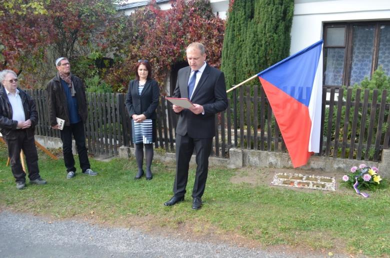 Slyšel jsem i historky, že v době krize ve 30. letech lidem dávali často na dluh, i když věděli, že placení bude na dlouhé lokte.
