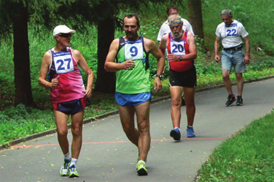 Mistrovství České republiky veteránů v chůzi 10 km 27. srpna 2017 se v Třebíči na okruhu kolem Máchova jezírka konal již 67.