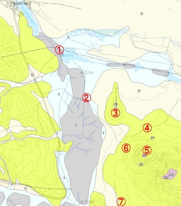 ZJEDNODUŠENÁ GEOLOGICKÁ MAPA S VYZNAČENÝMI EXKURZNÍMI LOKALITAMI Legenda: 6: hlína, písek, štěrk 7: sediment smíšený 9: slatina, rašelina, hnilokal 12: písčito-hlinitý až hlinito-písčitý sediment 51: