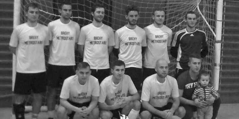 8 5.1.2015 Šport / TV program Podvihorlatské noviny Brehymetrostars najjagavejšou ozdobou vianočného futbalu SNINA. Vo vianočnom období bola sninská športová hala tiež dejiskom II.