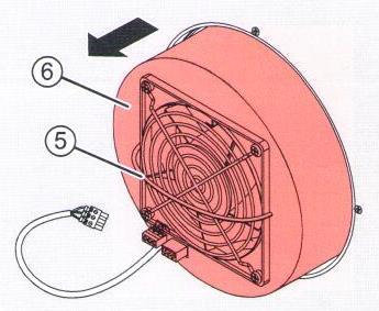 Poznačte si, v jaké pozici se nachází konektor na řídící sběrnici (šroubky viditelné/skryté).