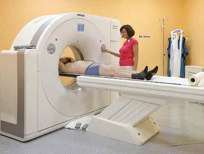 DOMAŽLICKÁ NEMOCNICE 17 O NEMOCNICI PÉČE Domažlická nemocnice zajišťuje lékařskou péči v nejdůležitějších medicínských oborech, jejichž dostupnost je v příhraničním a od krajské metropole vzdáleném