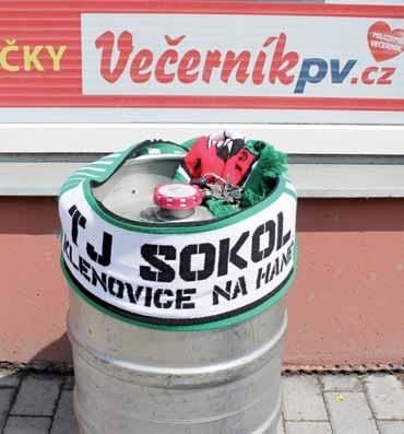 Systematiènost a zodpovìdnost Účast v jakékoliv tipovací soutěži klade nároky hlavně na vlastní sebekázeň. FOTBALOVÁ DE- VÍTKA Večerníku má za krátkou dobu svého trvání většinu věrných účastníků.