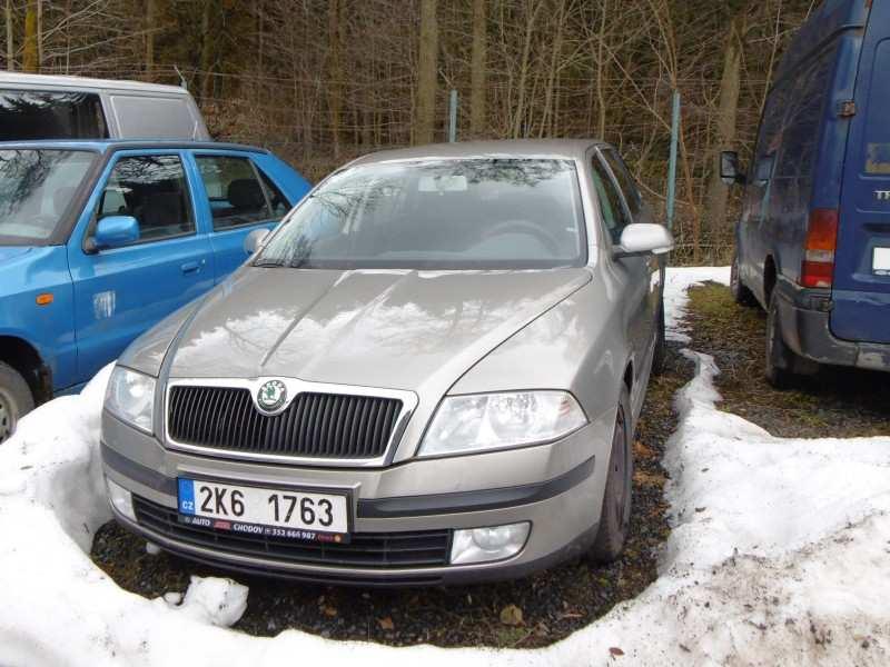 3.8 Předmět aukce č.8 FIAT Ducato, SPZ 2K8 7832, rok výroby 2002, nafta, 2 286 cm3, žlutá, 194 288 km, v.č. ZFA24400007023337 Specifikace vozidla: užitkový skříňový automobil/mikrobus 9/8, bez platného osvědčení o technické způsobilosti vozidla.