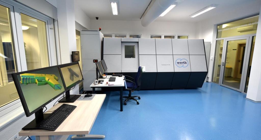 NEDESTRUKTIVNÍ TESTOVÁNÍ A PŘESNÁ ROZMĚROVÁ KONTROLA PLASTŮ METROLOGICKÝMI TOMOGRAFY WERTH TOMOSCOPE Jakub Hrubý PRIMA BILAVČÍK s.r.o., 9.