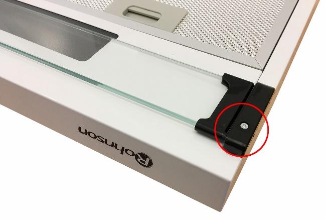 požadavky upevněn na spodní části odsavače par,