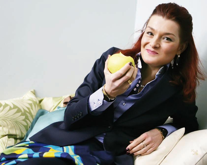 Helena tehdy našla nejvýznamnější ženy a zatelefonovala jim, že jsou nejlepší a ona že prý právě ty nejlepší sdružuje. Dámy přišly.