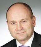 Předtím pracovala v letech 2008 2010 v ČSOB jako specialista externí komunikace, neboli tisková mluvčí, která má na starosti produktovou komunikaci.
