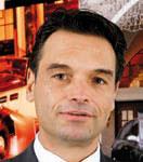 Dříve pracovala ve společnostech Unibail-Rodamco jako specialistka firemní komunikace, v Linstram jako obchodní manažerka a v TK Development jako leasingová