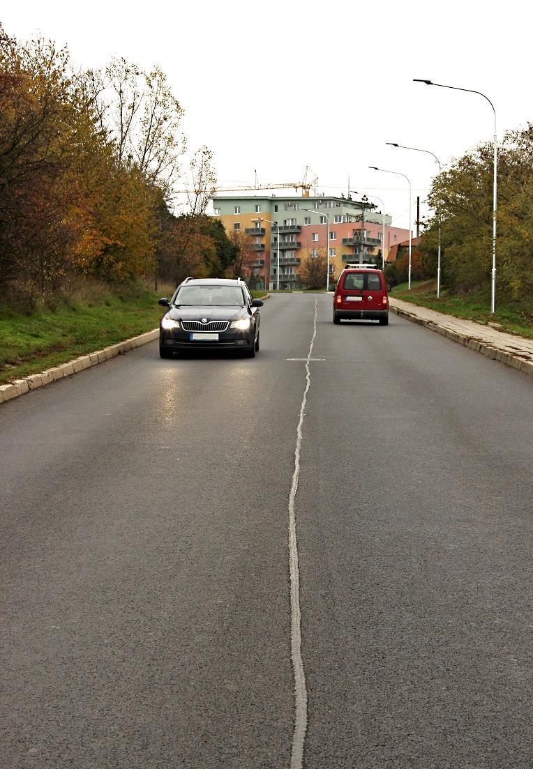 Opravy vozovek Ulice Větrná - plošná výměna obrusné vrstvy