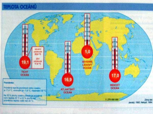 Slanost (salinita) mořské vody je dána množstvím rozpuštěných minerálních látek (solí), a to zejména chloridů (88,8 %), síranů (10,8 %) a uhličitanů (0,3 %). V 1 kg mořské vody je průměrně 35 g solí.