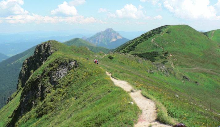 TUriSTiKA MalÁ a VeĽKÁ fatra 4 Malá Fatra a Veľká Fatra patria medzi najkrajšie slovenské pohoria.