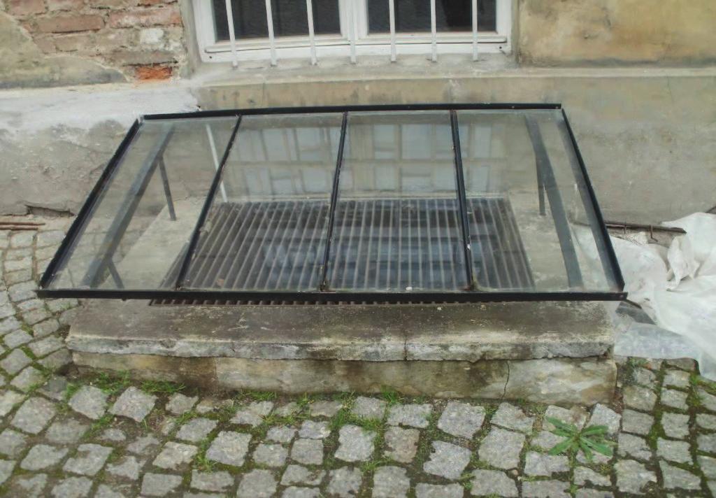 dvorku Severní fasáda do ul.