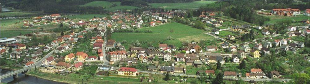 ÚPN-Z HLUBOKÁ NAD VLTAVOU-ZÁMOSTÍ ZMĚNA Č.8 TEXTOVÁ ČÁST Záznam o účinnosti Schvalující orgán: Zastupitelstvo města Hluboká nad Vltavou, usnesení č.812/18 ze dne 17.9.2018 Ing.