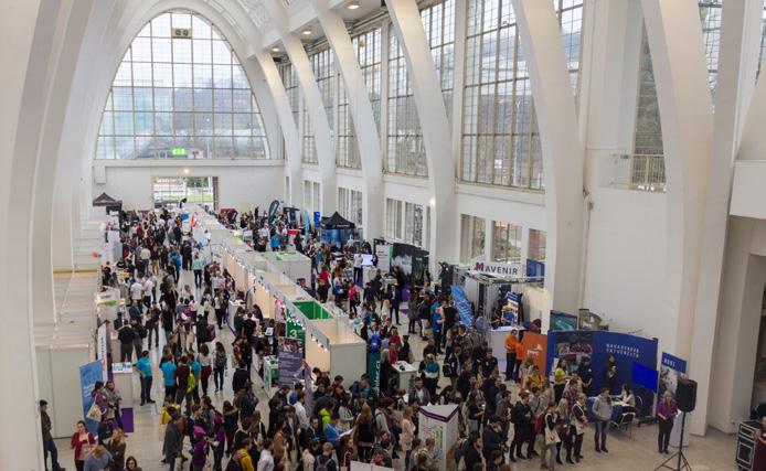 listopadu přilákal Veletrh JobChallenge oproti loňskému roku více než 2 700 návštěvníků a také počet registrovaných zájemců se vyšplhal na téměř 2 500.