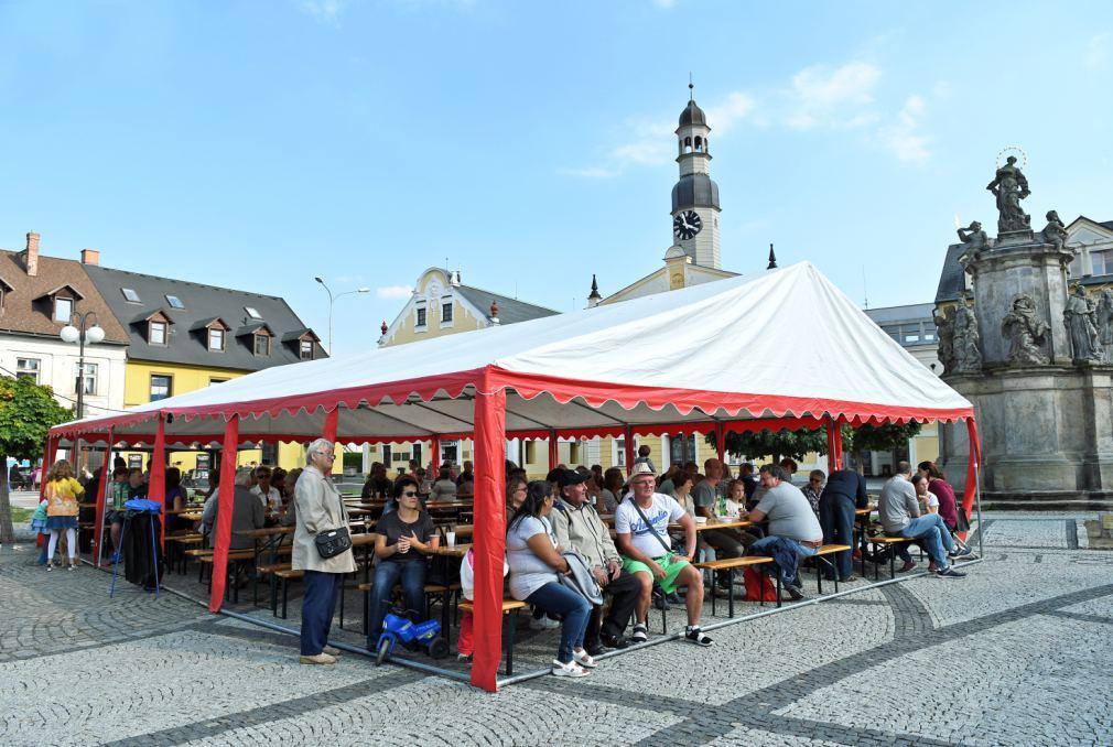 Vinotékou U koně. Letos se uskutečnil již 4. ročník a to v sobotu 15. září.