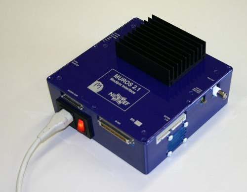 Obrázek č. 13: Vyčítací rozhraní Muros 2.1 a rozhraní USB [13].