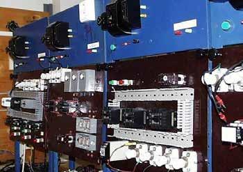 Výuka je všeobecně zaměřena na základy elektrotechniky, elektroniky, automatizace a výpočetní techniky.