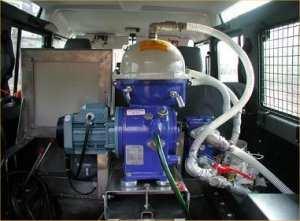 počet vozidel, které jsou v ČR k dispozici. Obr. 15 Schématický řez Odstředivkou Alfa-Laval [1] LISST-SL: - Z angl. Laser In Situ Scattering Transmissometer-StreamLined.