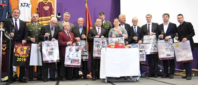 Rott František Štambacher Jaroslav Netolička Jan Berger František Kunzo Miroslav Varga Jozef Pribilinec Jan Železný Robert Změlík Štěpánka Hilgertová Aleš Valenta Roman Šebrle Kateřina Neumannová