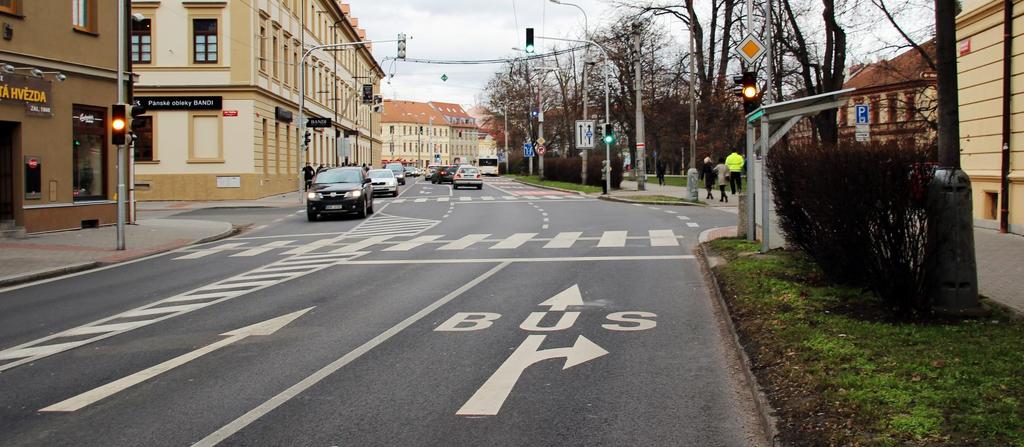 SHRNUTÍ A NÁVRH ŘEŠENÍ (výlučný směr v řadicím pruhu): informace