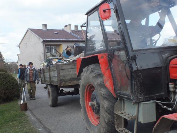 Jednalo se o dočasný pronájem, než se našel nový pronajímatel hospody. V pátek 27. února 2015 se v Brumbárově konala Okrsková valná hromada okrsku číslo osmnáct.