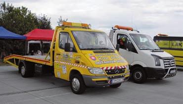 Byly k vidění ukázky vyprošťovací techniky, sprint doprovodných vozidel, RC modely, vybavení Policie ČR k vážení vozidel, použití vzduchových vakù pøi