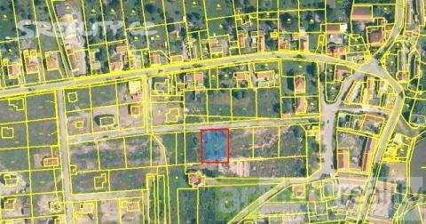6) Stavební pozemek o velikosti 1 000 m² Lokalita: Tuklaty - Tlustovousy Nabídková cena: 1 300,- Kč/m 2 Popis: Pozemek se nachází na okraji obce v zástavbě nových rodinných domů.
