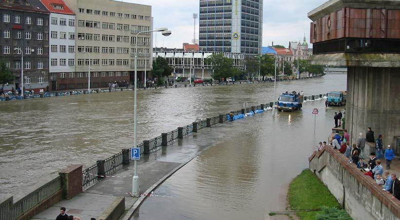 Tři červnové povodně z roku 2013 vznikly z důvodu regionálních a přívalových dešťů, zasáhly oblast celé České republiky a zemřelo při nich 16 osob.
