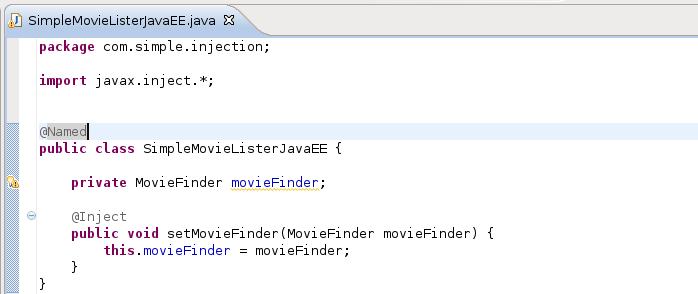 Obrázek 3.3: Registrace objektu a příklad vložení závislosti v Java EE 6 v prezentační vrstvě aplikace. Na témže obrázku je příklad vložení závislosti (třídy MovieFinder) anotací @Inject.