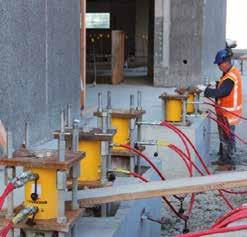 Výhody systému Enerpac EVO Přesné řízení několika zvedacích bodů Komplexní pojetí a řízení procesů zvedání z centrálního řídícího systému zvyšuje bezpečnost a provozní produktivitu.