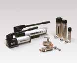 Produkty pro extrémní prostředí Vypouštěcí ventil RC P V série P-92ALSS P-142ALSS Výkon válce: 5 - t Zdvih: 54-158 mm Maximální provozní tlak: 700 bar V-66NV Zpětný ventil Ruční čerpadla pro více