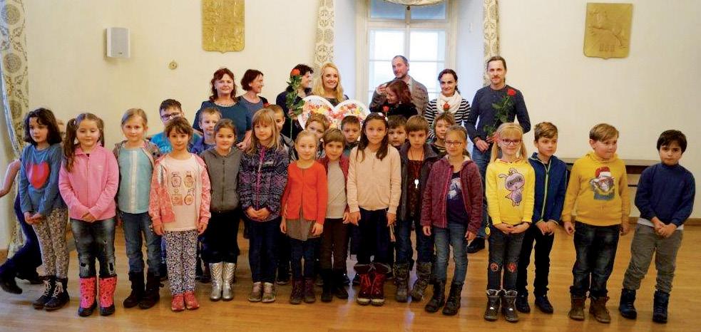 SRDCE S LÁSKOU DAROVANÉ OD DĚTÍ ZE ZŠ STOLIŇSKÁ Učíme děti mít srdce na správném místě.