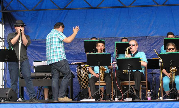 Hudební večer Tradiční koncert žáků ZUŠ. Po 22. 1. - sál ZUŠ Ratibořická 18.00 hod.