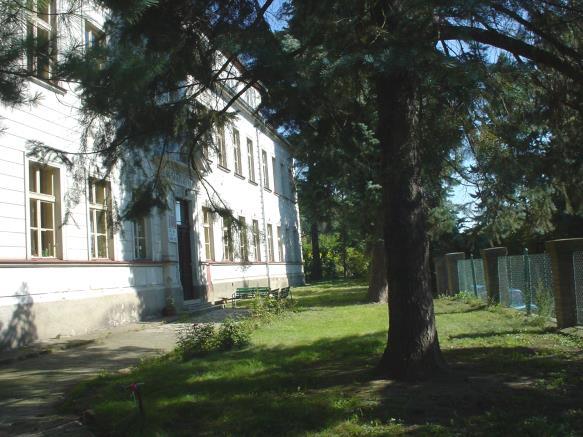OBSAH: charakteristika zařízení podmínky přijímání, průběh a ukončování zájmového vzdělávání materiální, personální a ekonomické podmínky formy zájmového vzdělávání obsah zájmového vzdělávání cíle