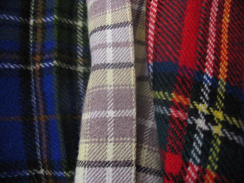 Three tartans NEZNÁMÝ AUTOR. wikipedia.org [online]. [cit. 25.1.2013].